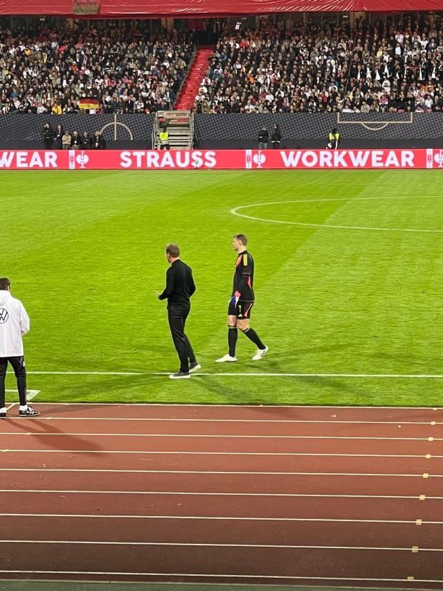 1717510576863050630.jpg 8.jpg